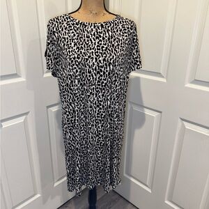 MICHAEL Michael Kors Black and White Animal Print Dress. Size Large